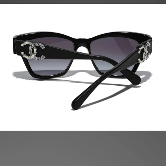 CHANEL SUNGLASSES CAT EYE BLACK CH5456 - Picture 4 of 16